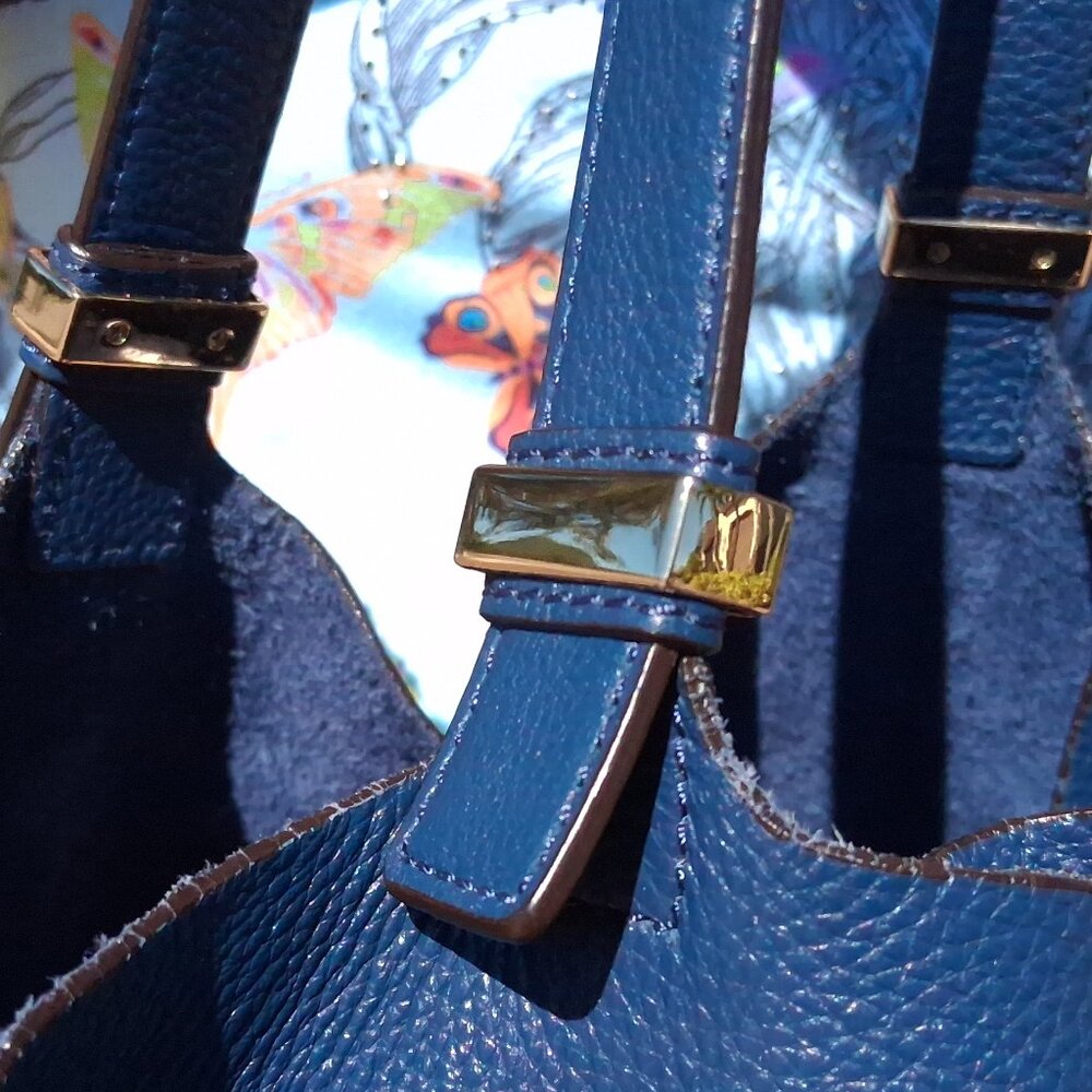 Michael Kors Perforated Blue Leather Tote Bag with Signature "MK" Logo Hardware - Picture 8 of 16
